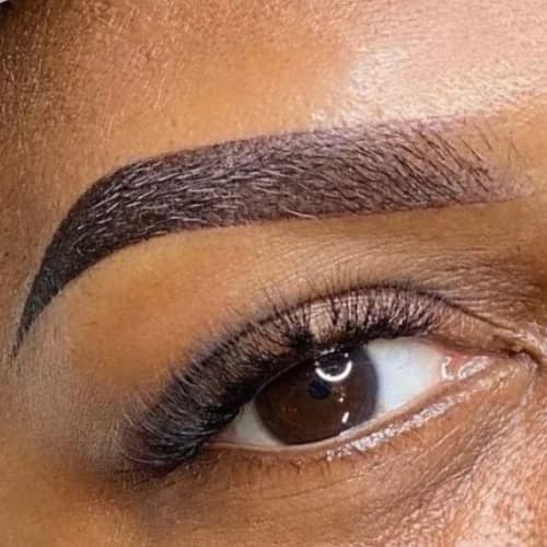 Résultat de microblading des sourcils